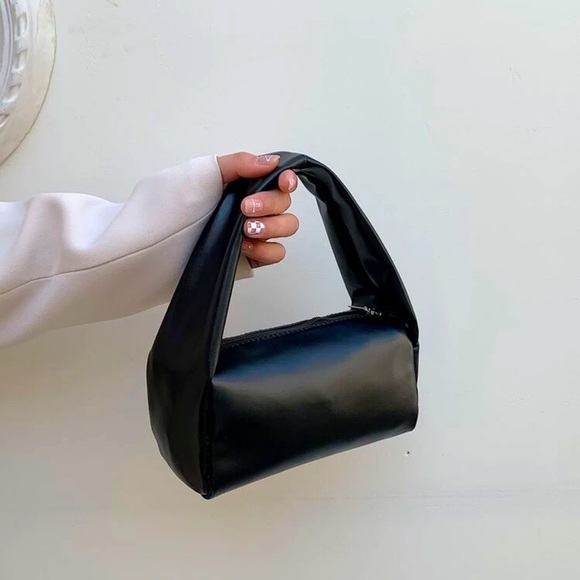 black rectangular shoulder bag with top handle | NWT | faux black leather - Picture 1 of 3